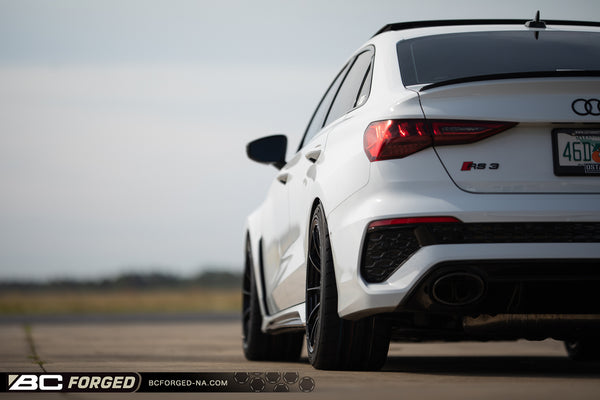 rs3　 Audi RS3 8Y Limousine 2021-2024 Carbon Fiber Trunk Spoiler – Revozport