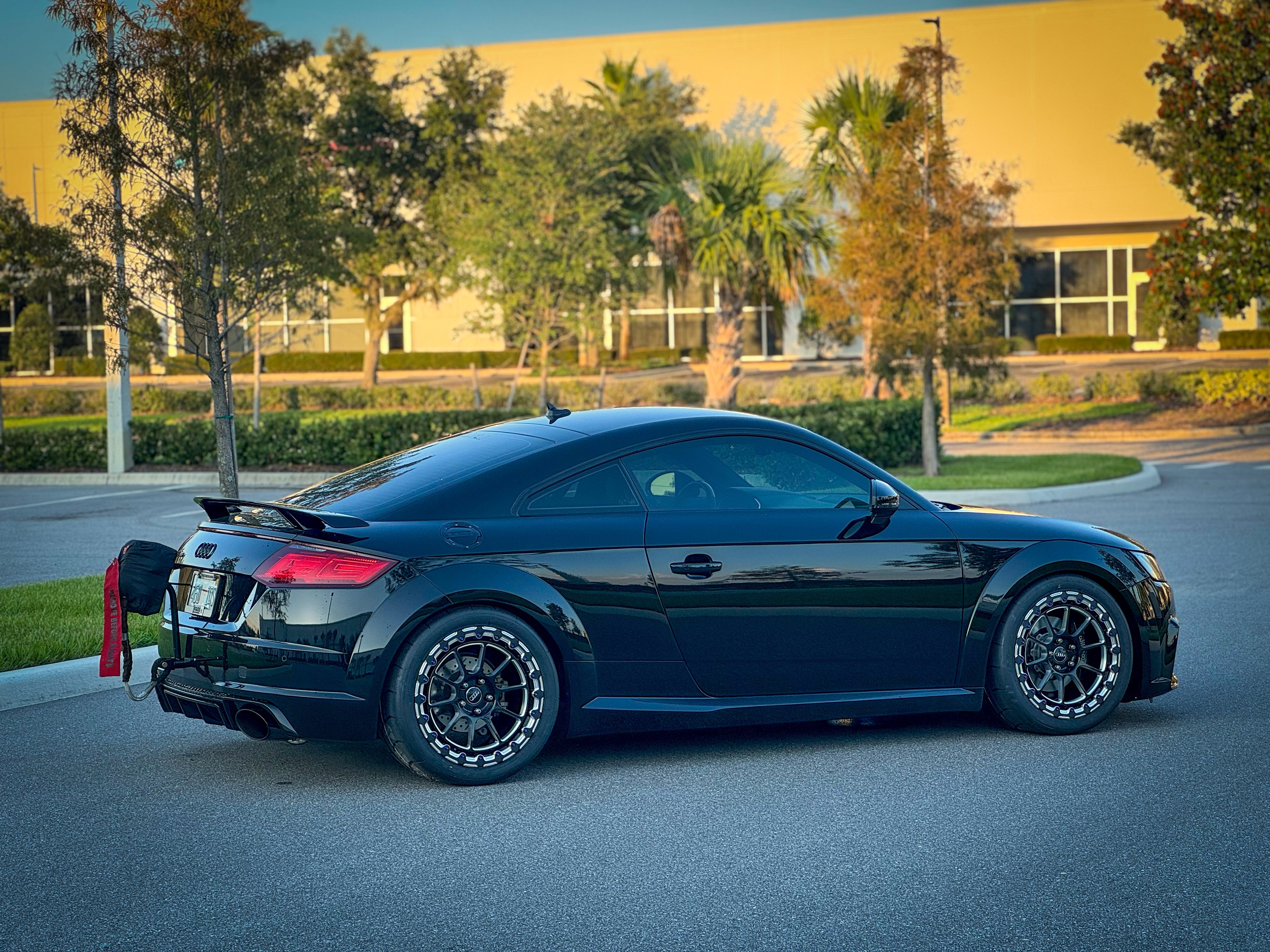 Ostar Spec Ops 2018+ Audi 8V RS3 / 8S TTRS 18x9.5 Beadlock Drag Package