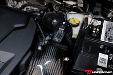 Load image into Gallery viewer, Unitronic Carbon Fiber Air Intake System with Air Duct for Tiguan MK2 2.0 TSI